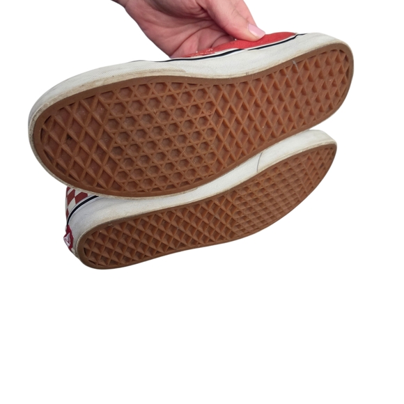 **SOLD ***Vans Rust And Cream Checkered Slip-On Sneakers 7 Women 5.5 Men - Picture 6 of 8